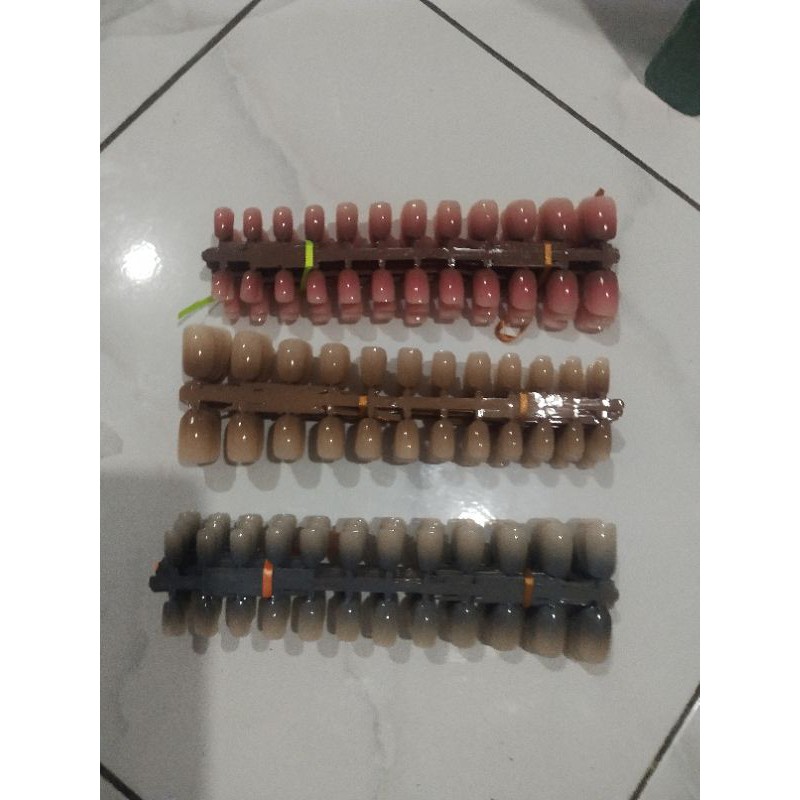 KUKU PALSU GRADASI ISI 24PCS/BATANG / NAIL ART