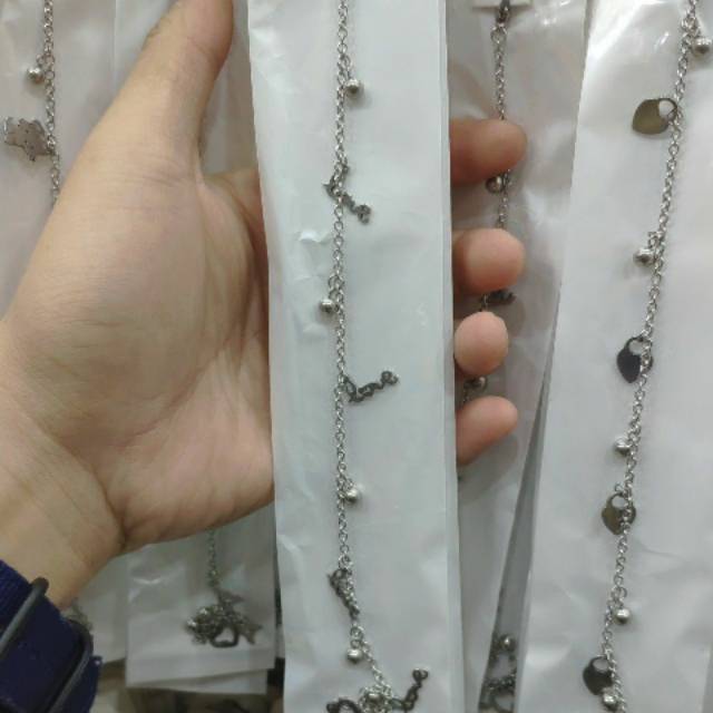 Gelang titanium wanita untuk tangan model love