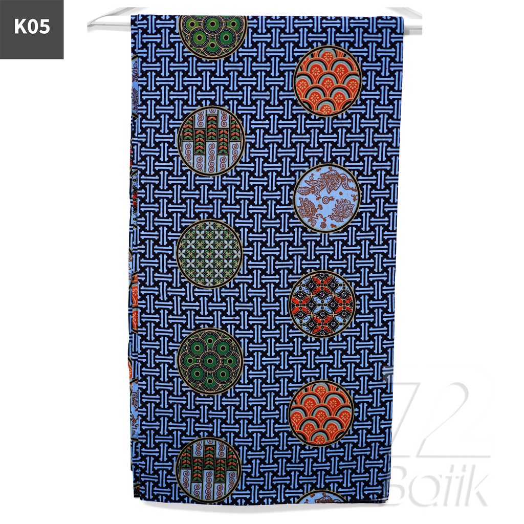 KAIN BATIK PREMIUM Bahan Katun Motif Lingkar Warna Biru Tua 721593 Cap 72 Jarik Jarit Samping Kebat Panjang Batik Katun Modern Premium Bahan Seragam Batik Pernikahan Kantor Keluarga Murah Kamen Jadi Batik Bali Lembaran