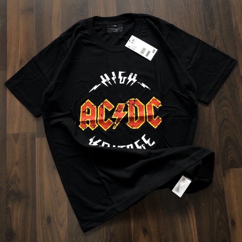 KAOS ACDC| BAJU ACDC H&M HIGH VOLTAGE