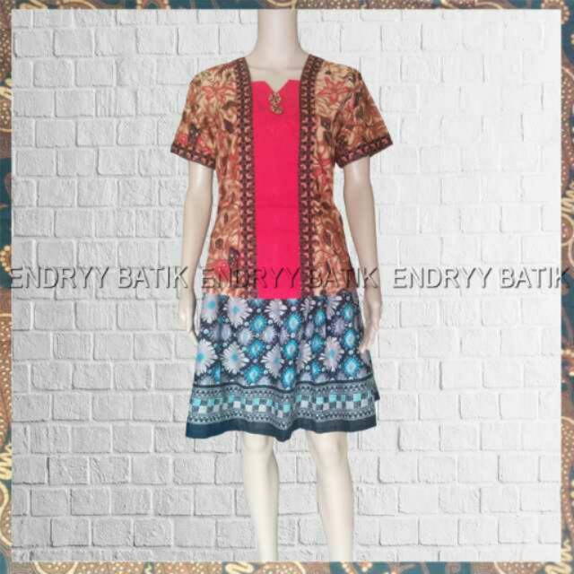 Blus sogan merah