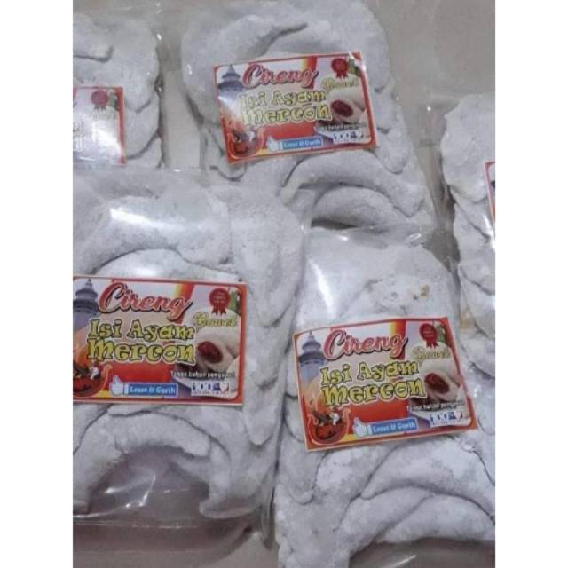 

Cireng isi Ayam mercon pedas