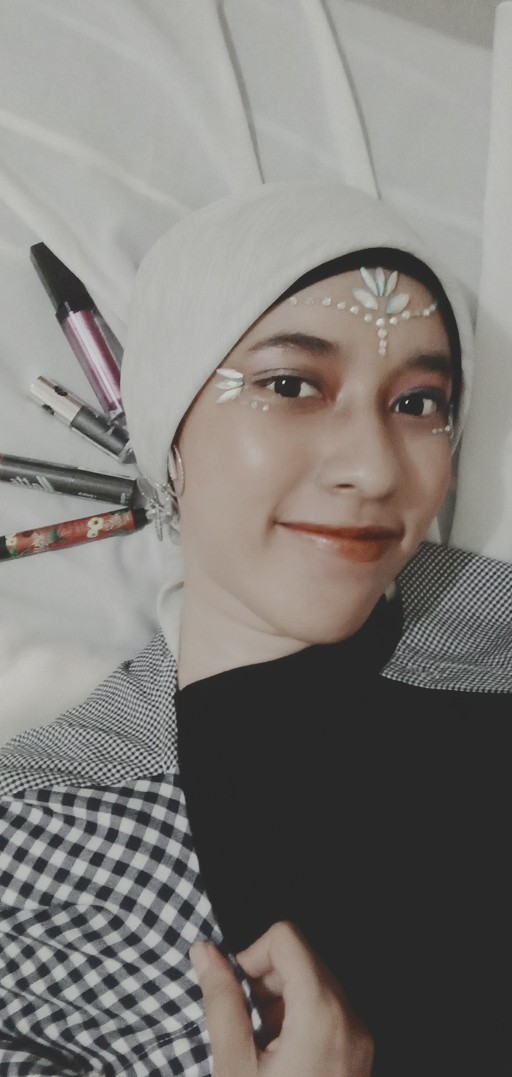 Sticker Tattoo Temporary Kristal Tato Wajah Mermaid Pesta Dwp Face Gem Make Up Wajah Glitter Crystal