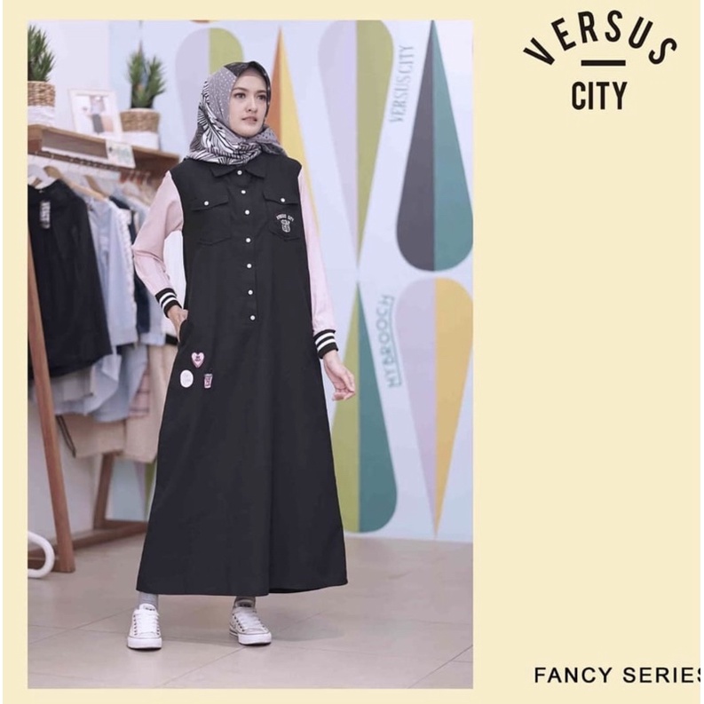 versus city vancy dress preloved