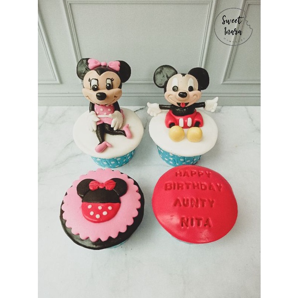 

Cupcake Mickey Mouse