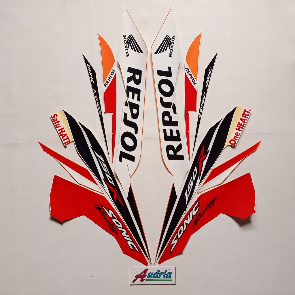 Striping lis stiker vinly body motor Honda sonic 150r 2015 repsol