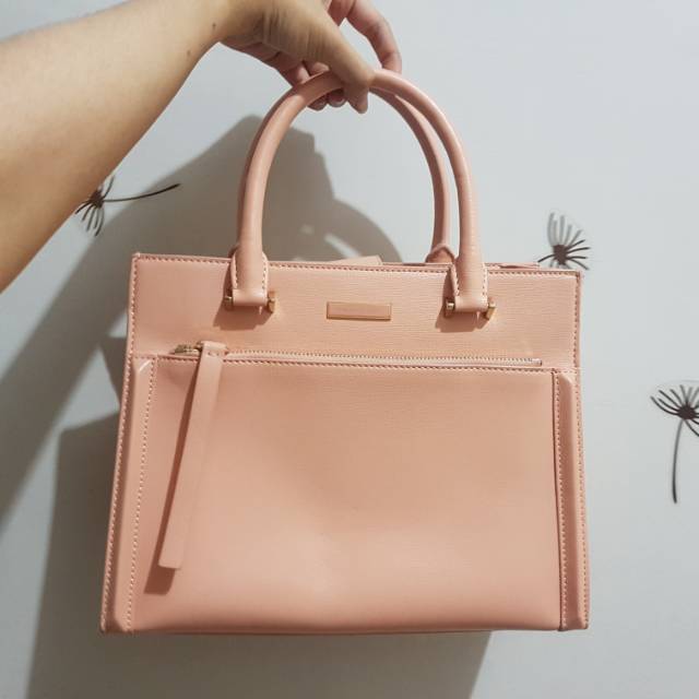 Tas Charles & Keith Pink Nude Ori Counter