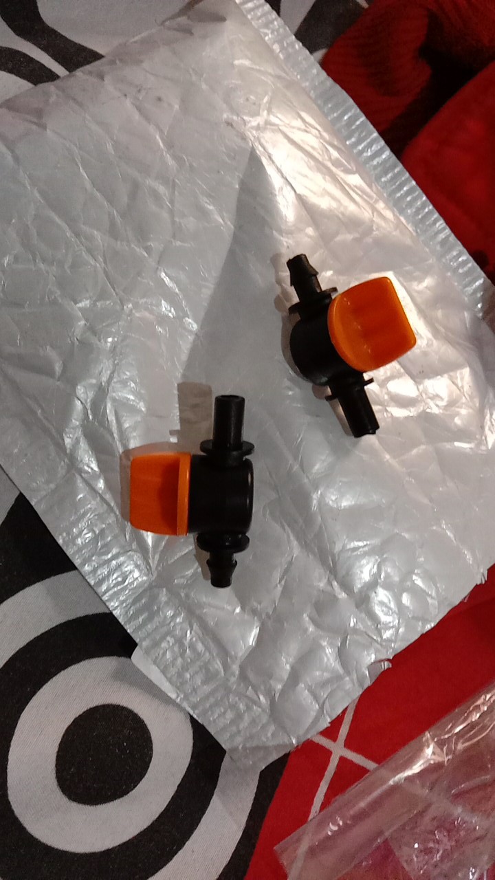 10 Pcs 6 Mm To 1/4 Inch ,  1/4 Inch Mini Valve With Barbed Flow Control Valve