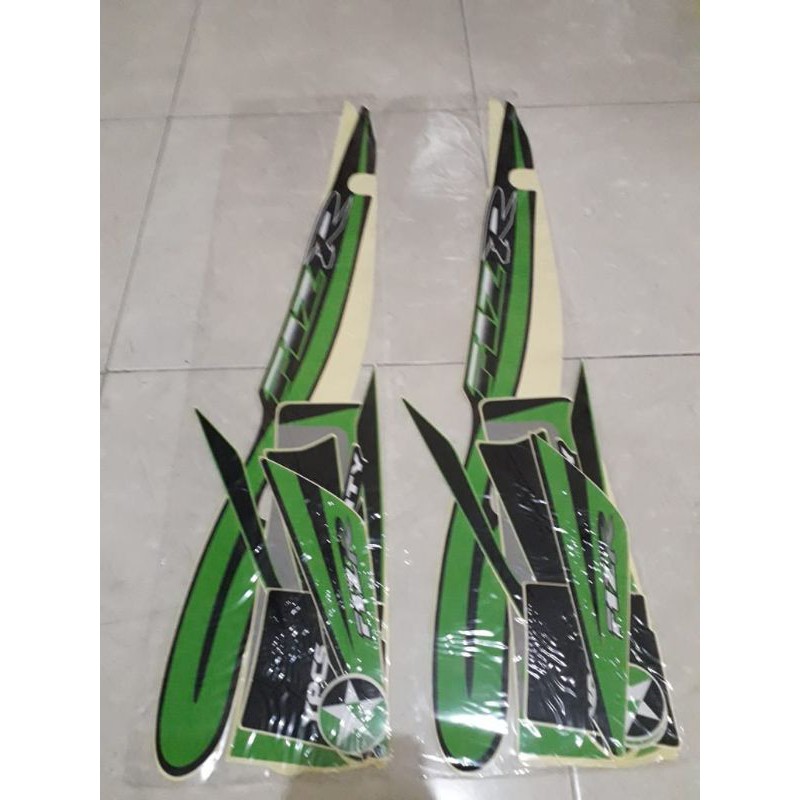 striping fiz r Caltex hijau