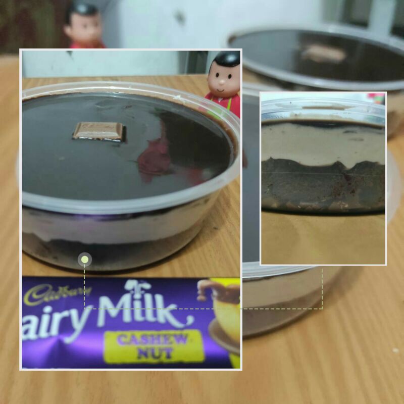 

Cadburry Choco Cheese Dessertbox JABODETABEK GRAB GOJEK