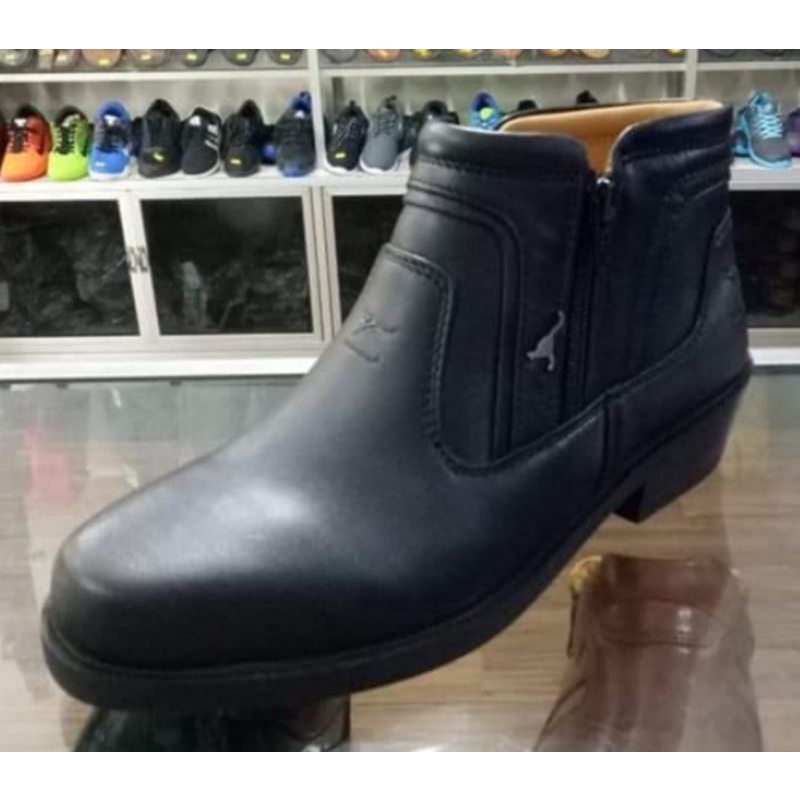 Sepatu KANGAROO