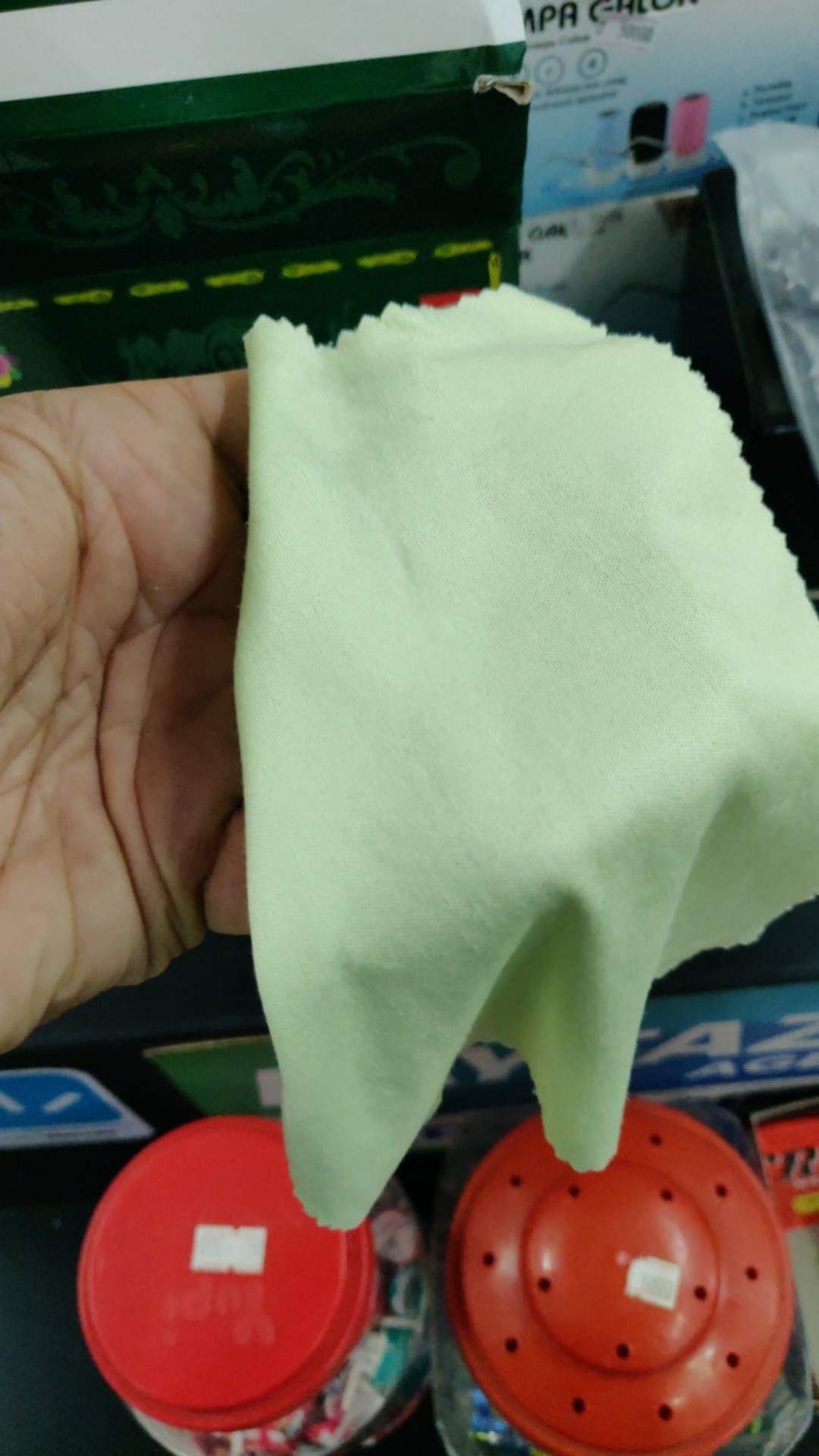 Lap Kacamata Kain 1box Isi 100 Lembar