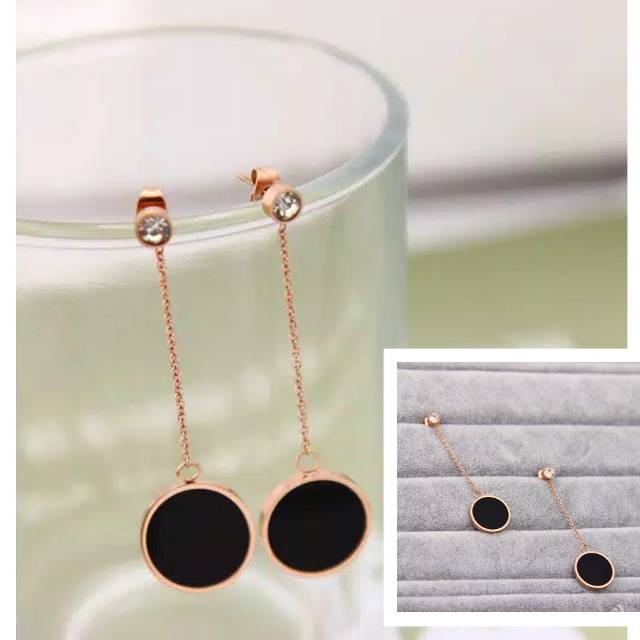 ANTING TUSUK BULAT HITAM  TITANIUM KOREAN FASHION