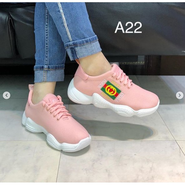 Sepatu Sneakers A22