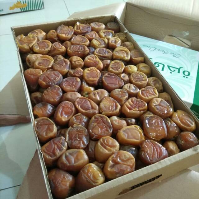 

Kurma sukari/kurma raja dus isi 3 kg