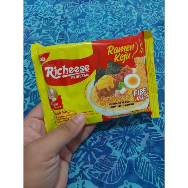 

RICHEESE RAMEN KEJU LEVEL 0