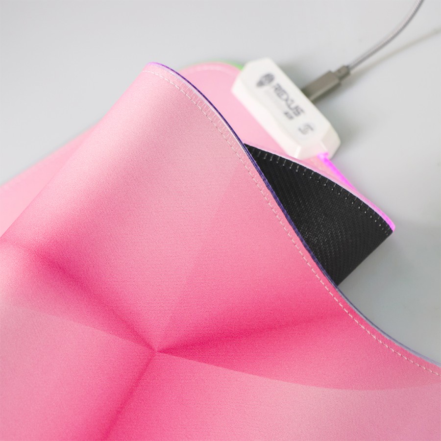 Rexus Kvlar TR2 RGB Pink Extended Cloth Gaming Mousepad