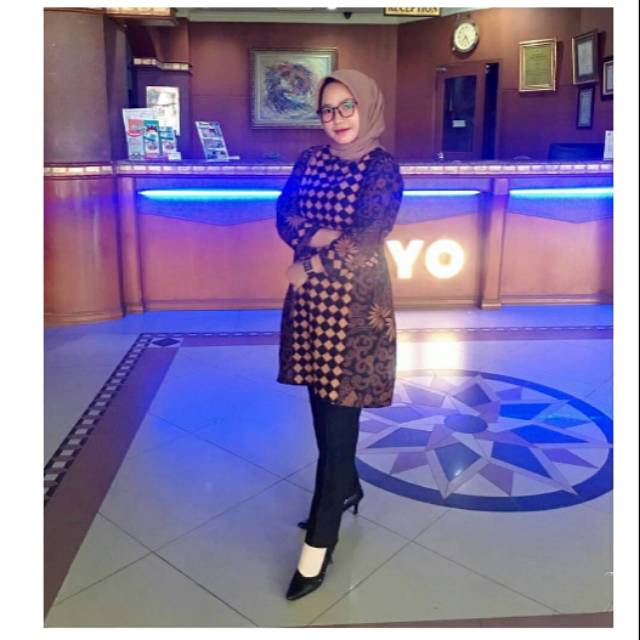 Terlarisss BATIK AYODHA TUNIC BATIK ATASAN WANITA BATIK SOLOAN BATIK KERJA WOU BATIK