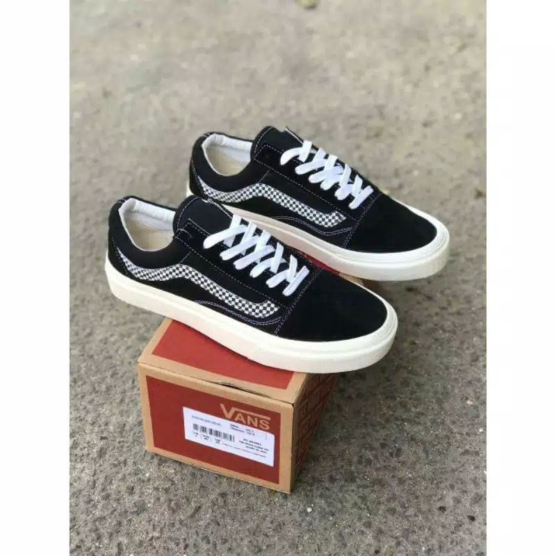 SEPATU VANS OLDSKOOL LIST  CHEKERBOARD WAFFLE DT BNIB MADE IN CHINA