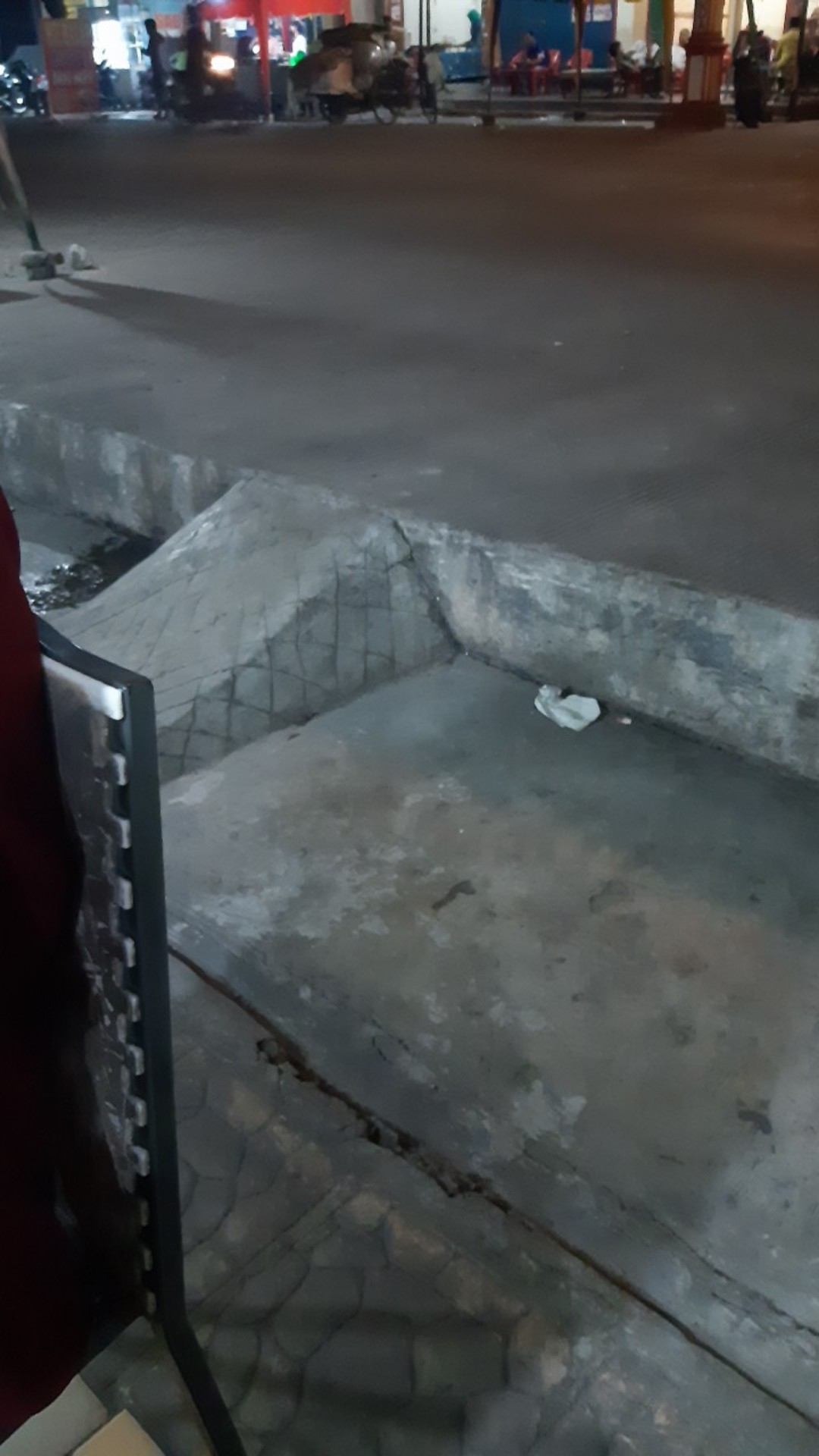 Parim Alat Pel Lantai Ultra Mop Cleanze Free 2 Kain Tidak Perlu Bilas Pakai Tangan Prm-604