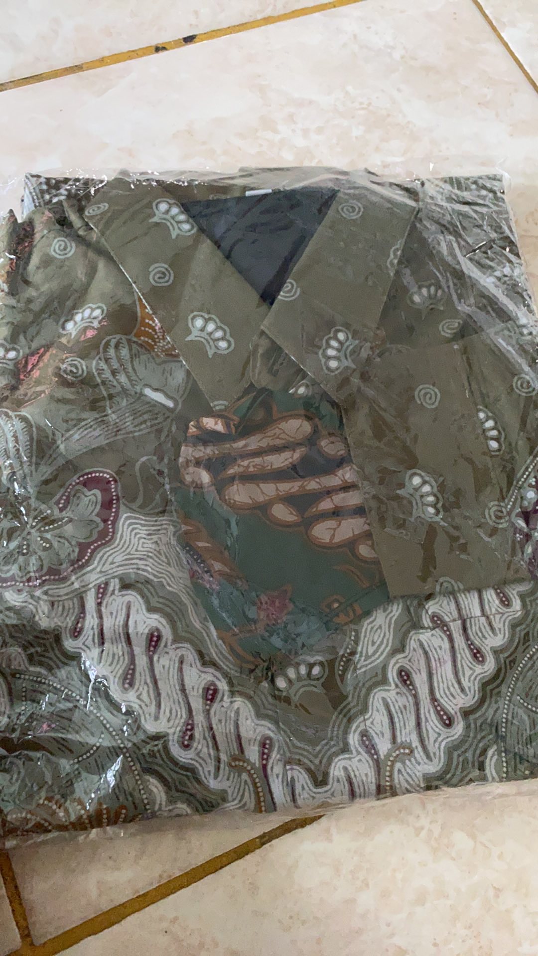 Daryata Hijau Kemeja Batik Pria Panjang Full Furing By Anjani