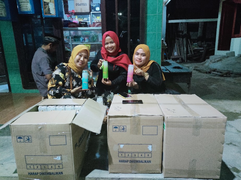 Souvenir Tumbler Dove Warna