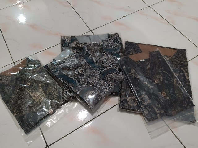Kemeja Batik Anak Dan Ayah Batik Modern Lengan Pendek By Little Batik, Sidoasih Kerang Kenari