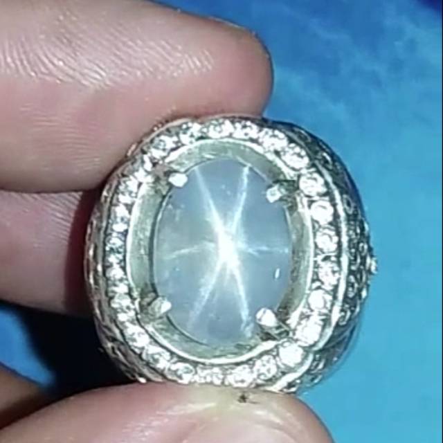 Blue Safir Star Ceylon