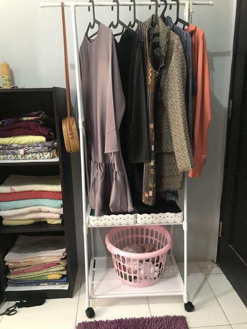 Radysa Triangle Stand Hanger / Tempat Gantungan Baju Minimalis