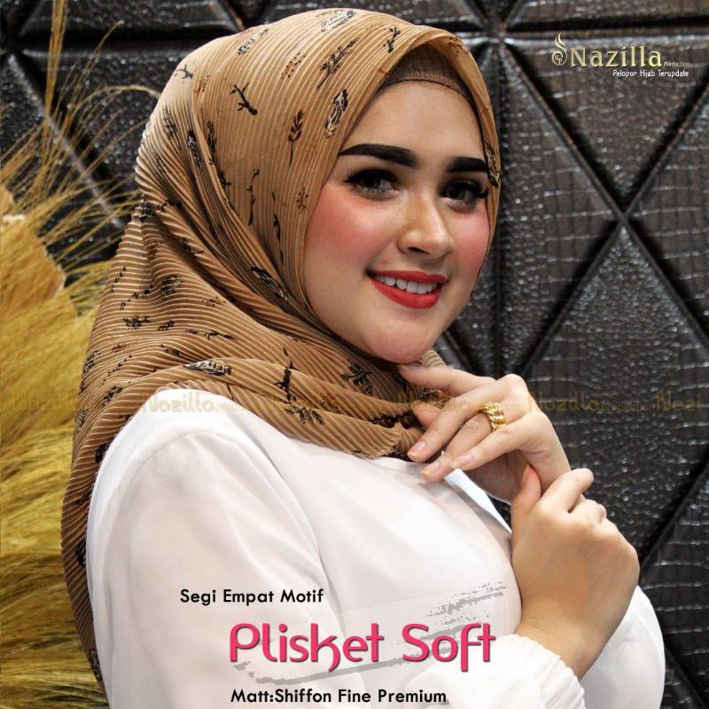 Jilbab Segi Empat Motif Plisket Polycatton Ori Nazilla-Soft Milo