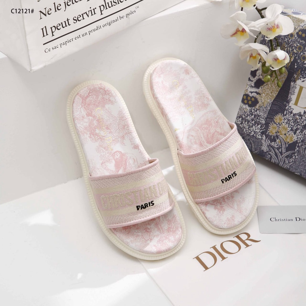 CD Dway Slides Embroidered Sandal C12121