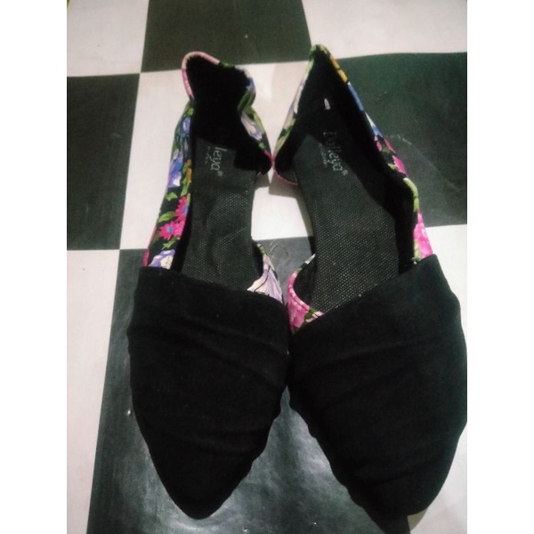 slip-on wanita,sepatu preloved