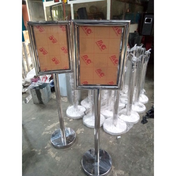 

standing display A3 stainless steel