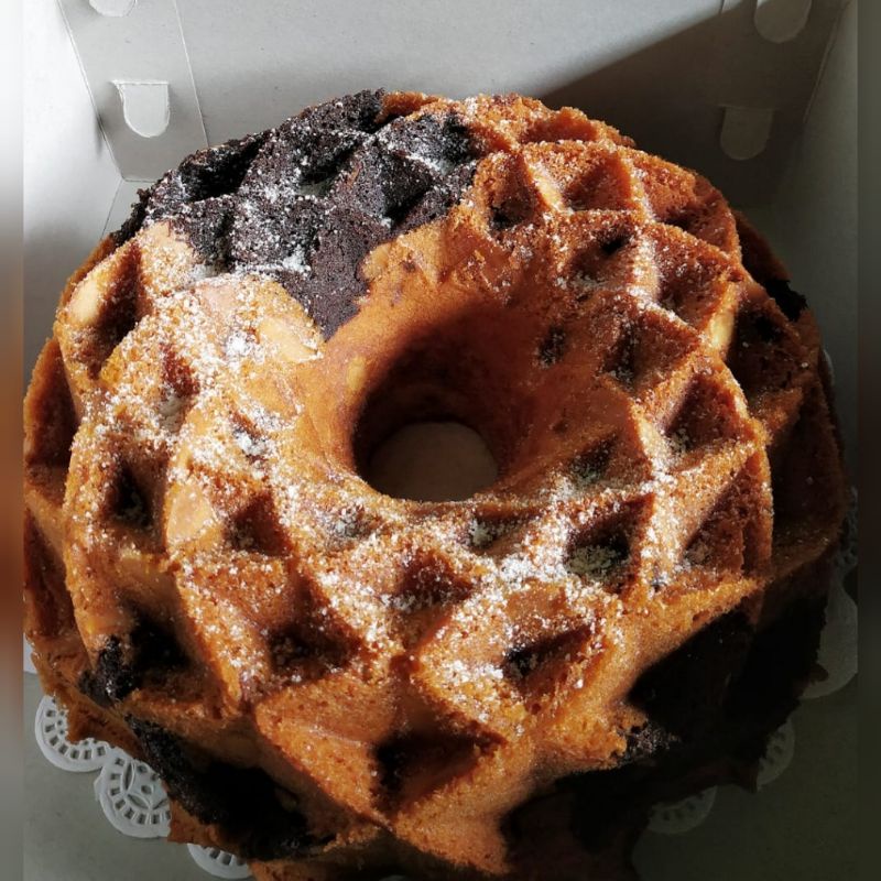 

Bolu Kismis Marble Cake 24x24x9.5cm