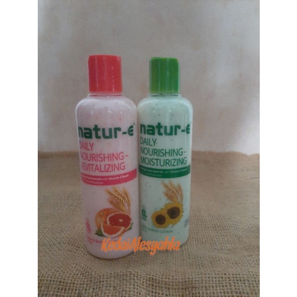 Natur-E Body Lotion Moisturizing+Natur-E Body Lotion Revitalizing 245ml