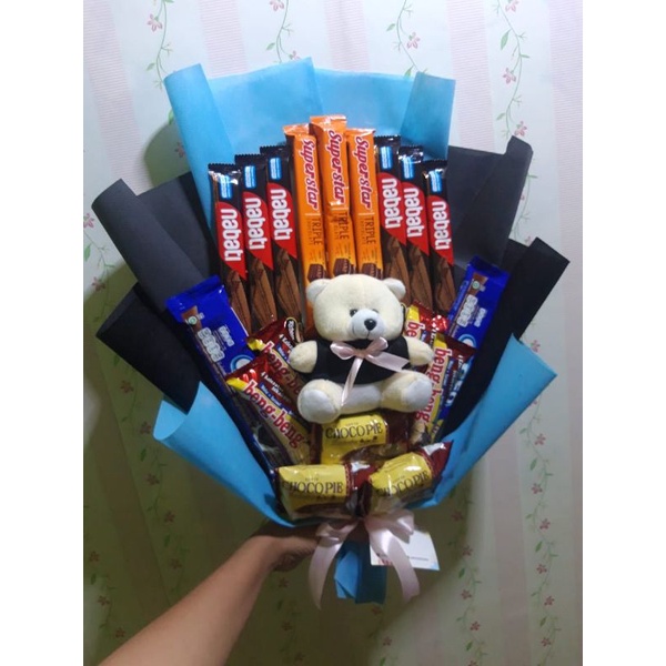 

BUKET COKLAT l BUKET SNACK l HADIAH WISUDA