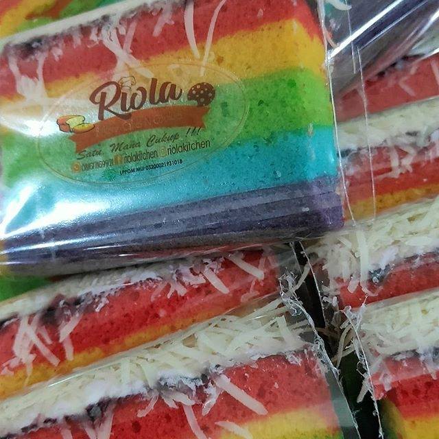 

Kue Rainbow Slice min.30 pcs Halal MUI