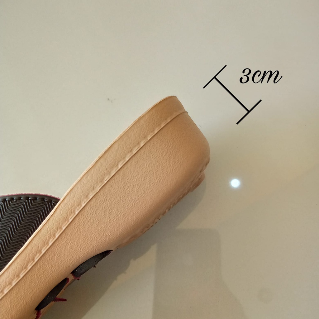 gof NEW ERA LB E 15092 Sandal Jepit Karet Wanita Size 37/41