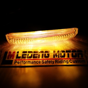 Halogen Kotak Foglamp Lampu Tembak Sorot Cahaya Kuning