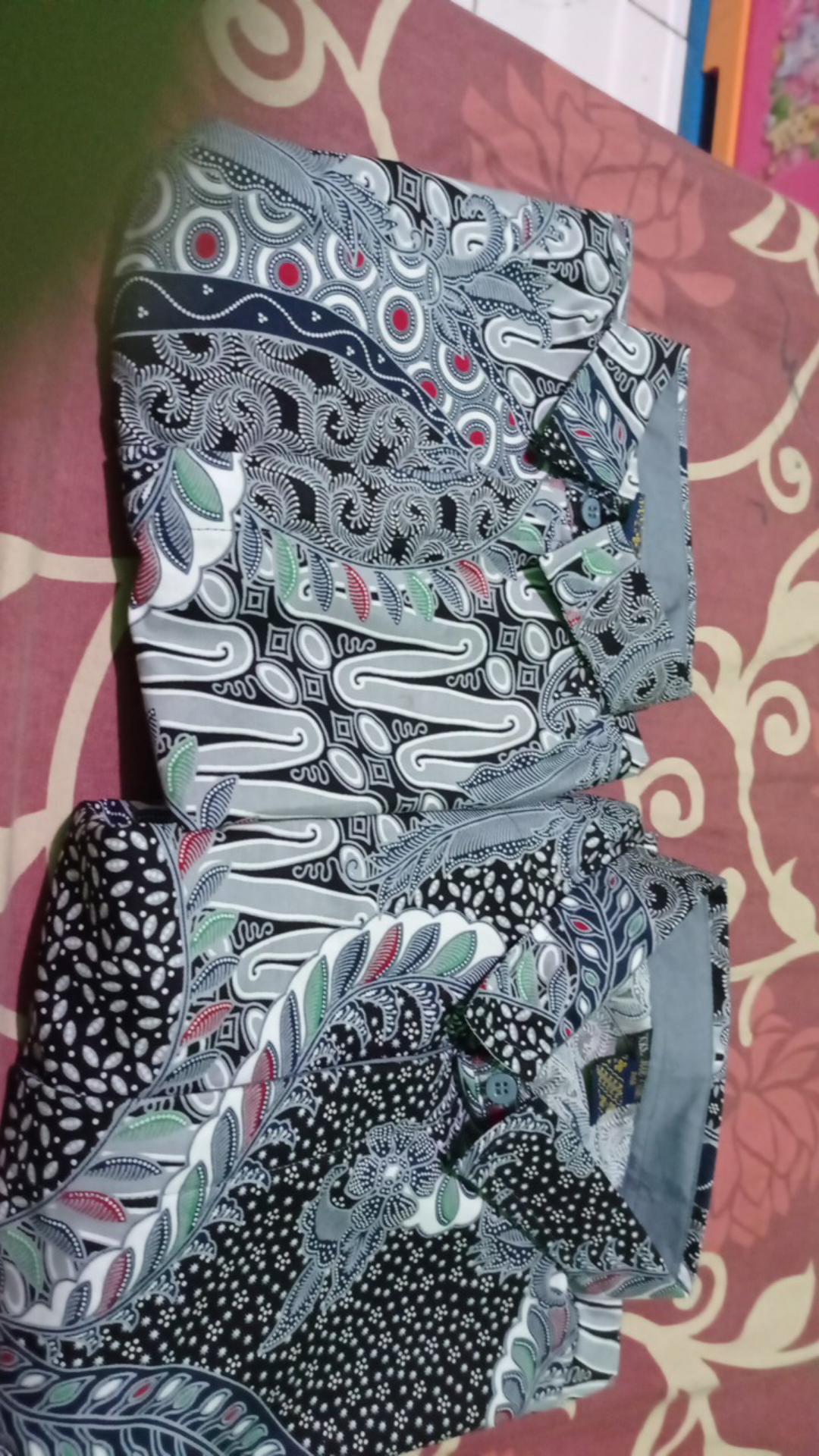 Kemeja Batik Couple Anak & Ayah Panjang / Pendek Warna Abu