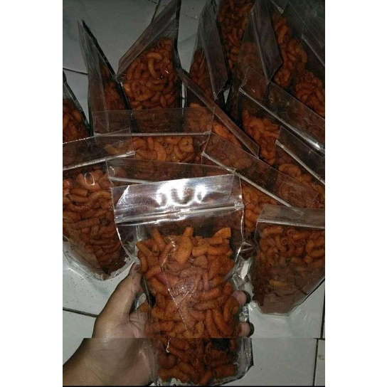 

Macaroni daun jeruk purut ( pedas )