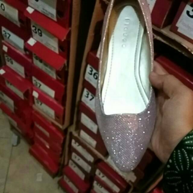 hny sz 36 flatshoes cantiq brand Matahari merk Fladeo