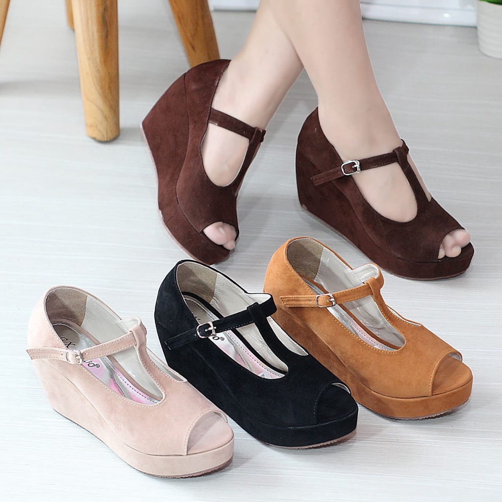 Lynn Wedges Kasual Wanita Best Seller WD5C - Coklat / Coklat Muda / Cream / Hitam