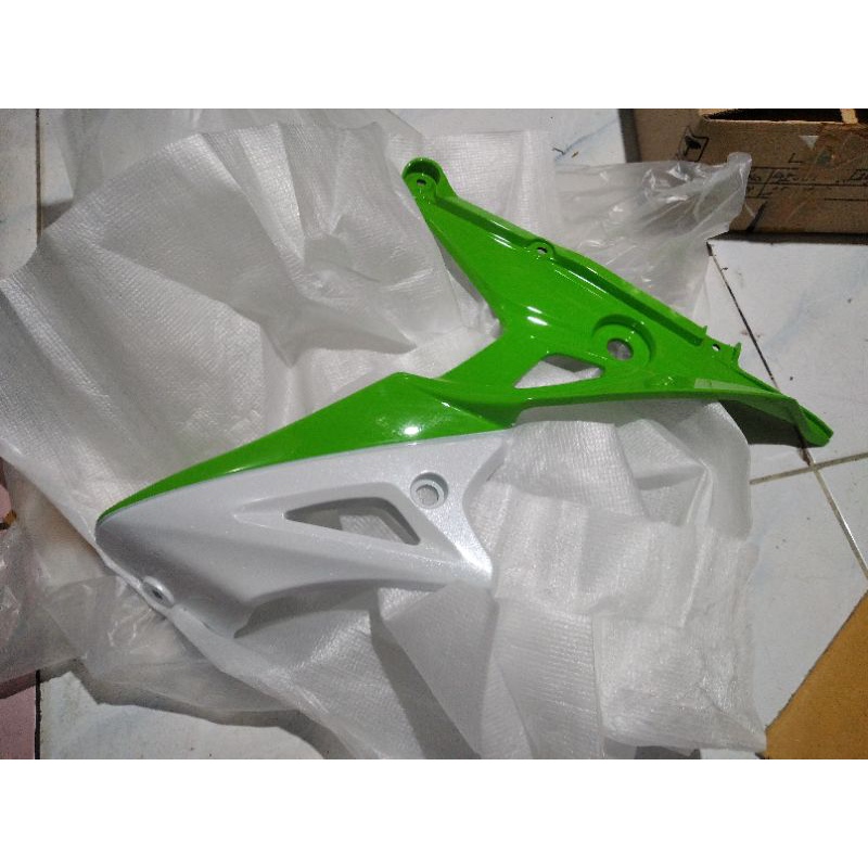 fairing bawah cover mesin kawasaki athlete original kawasaki