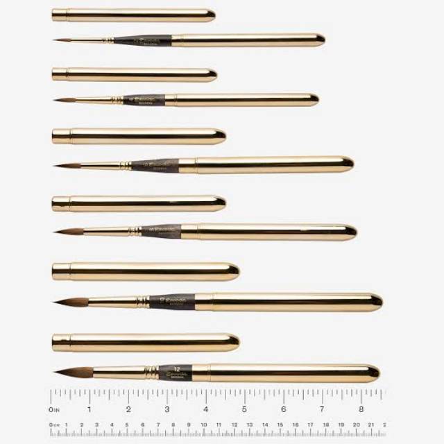 

(PRE ORDER) Escoda Reserva Kolinsky-Tajmir Travel Brush 1214