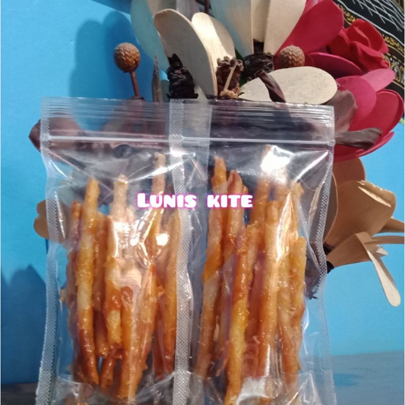 

Lunis kite (lumpia manis)