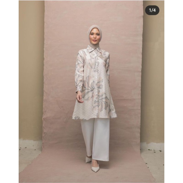 READY  NEW Layla Tunik wearing klamby Vanilla Cream Size S