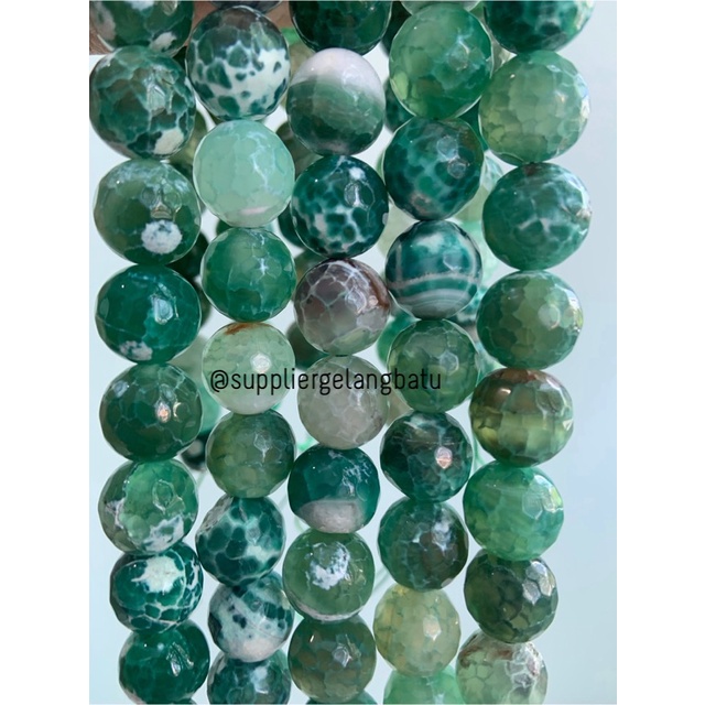 bahan CUTTING GREEN WHITE PERSIAN JADE 14mm batu import putih hijau