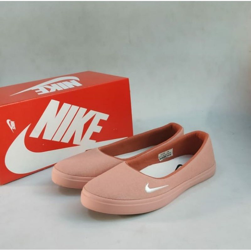 Nikee Sepatu Flat/Slop/Slip On Wanita Dewasa Standart (35 36 37 38 39 40)