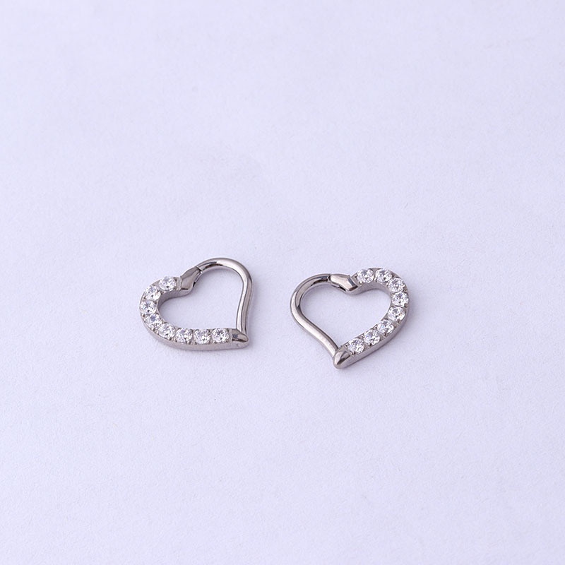 1pc Anting Tindik Tulang Rawan Telinga Bentuk Hati Bahan Titanium Steel Hypoallergenic 16Gauge